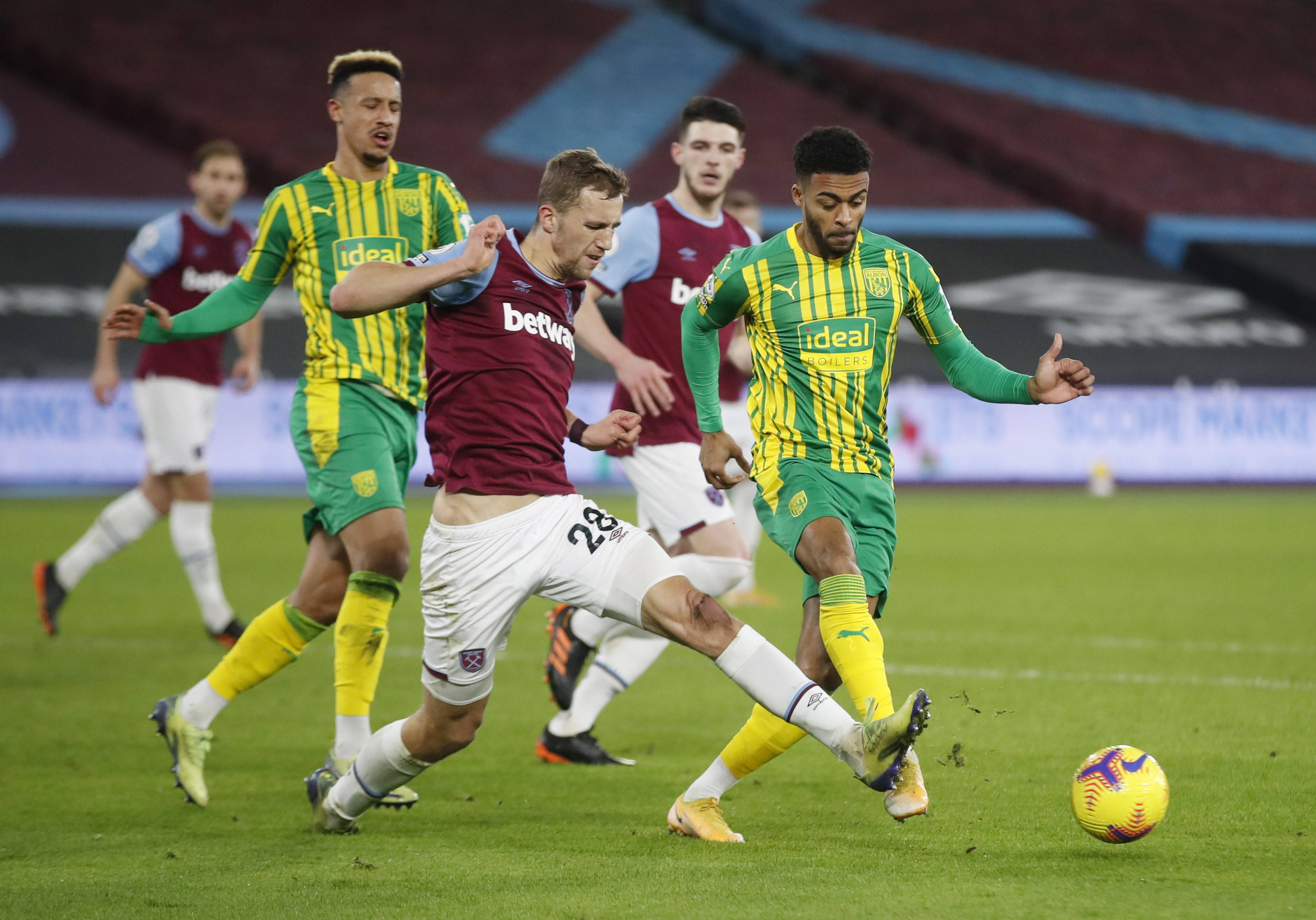 与伦比的赛 与伦比的赛