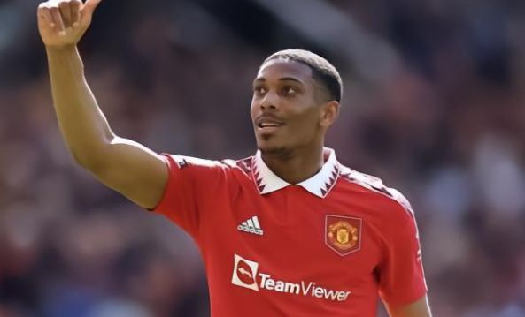 也代表了她 也代表了她